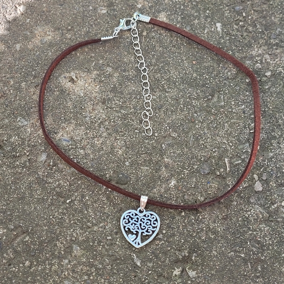 2 for $16! Tree Heart Choker Necklace - Picture 2 of 2